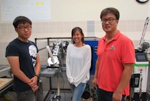 Soojin Jun and students